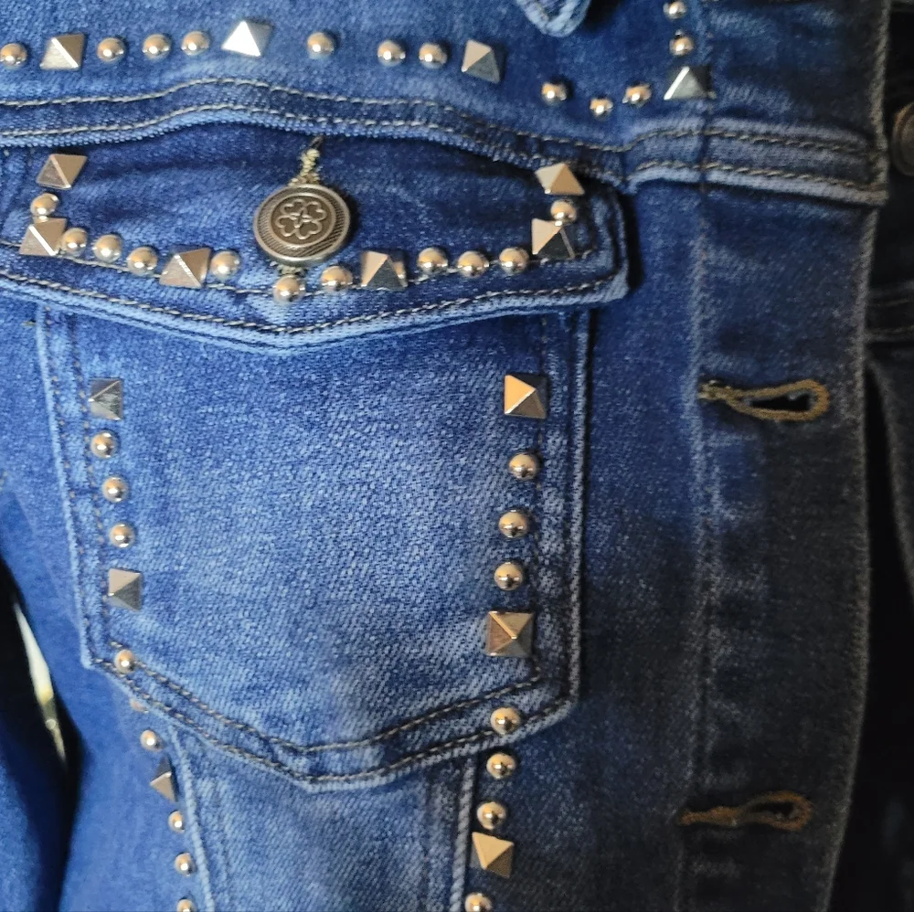 NINA ROSSI Studded Blue Denim‎ Jacket. Sz M. NWT